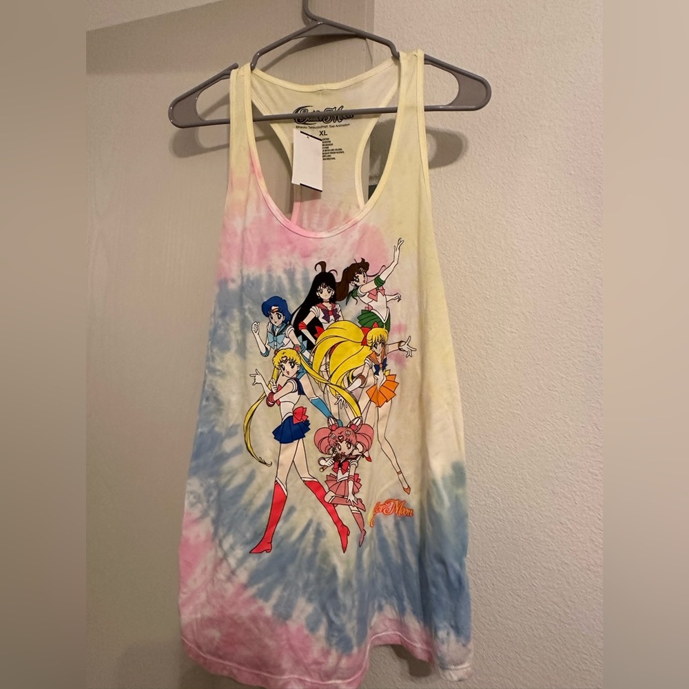 Hot Topic Sailor Moon Tie Dye Tank Top
